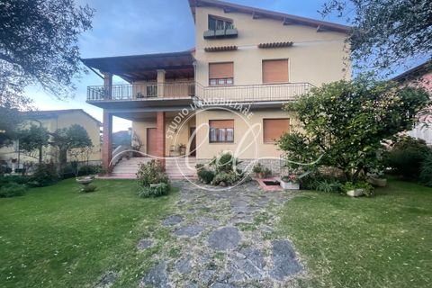Villa a Seravezza, Lucca, Seravezza - € 600.000 | Ref: 2650 - foto 2