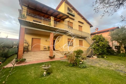 Villa a Seravezza, Lucca, Seravezza - € 600.000 | Ref: 2650 - foto 3
