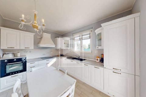 Villa a Salo, Brescia, Salo - € 640.000 | Ref: 33091066-28 - foto 3