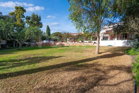 Villa i Carvoeiro, Faro, Carvoeiro - € 2.400.000 | Ref: V31089 - foto 4