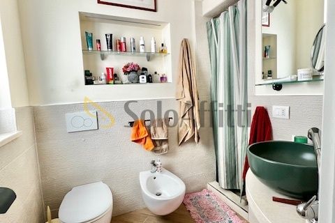 Apartament a Bari, Bari, Bari - € 950/mes | Ref: AA2536 - foto 19