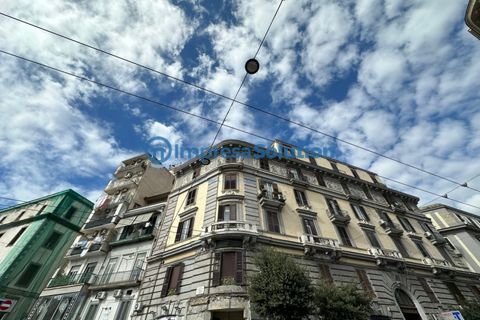 Erhvervsejendom i Naples, Naples, Naples - € 150.000 | Ref: Stazione.b - foto 3