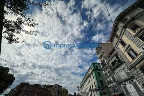 Erhvervsejendom i Naples, Naples, Naples - € 150.000 | Ref: Stazione.b - foto 5