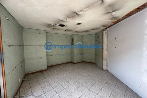 Erhvervsejendom i Naples, Naples, Naples - € 150.000 | Ref: Stazione.b - foto 12