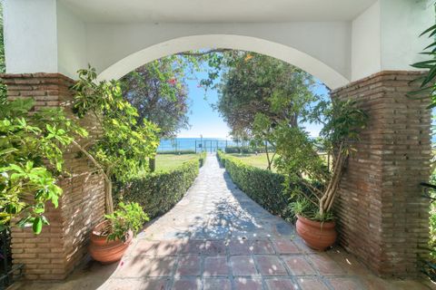 Leilighet i Estepona, Malaga, Estepona - € 420 000 | Ref: R5251396 - foto 19
