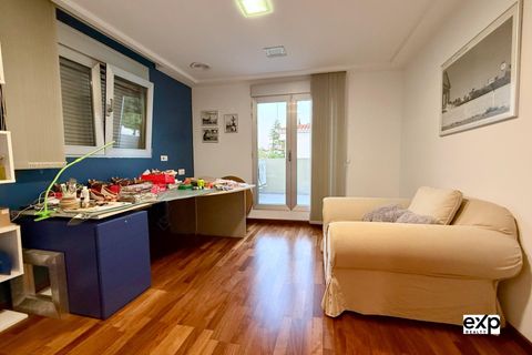 Villa a Godella, Valencia, Godella - € 890.000 | Ref: EXP12304/8930 - foto 33