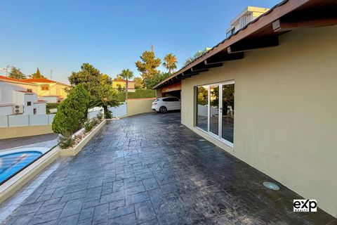 Villa a Godella, Valencia, Godella - € 890.000 | Ref: EXP12304/8930 - foto 44