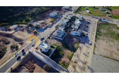 Helårsgrund i Albufeira, Faro, Albufeira - € 480.000 | Ref: LV-20 (PR-009) - foto 6