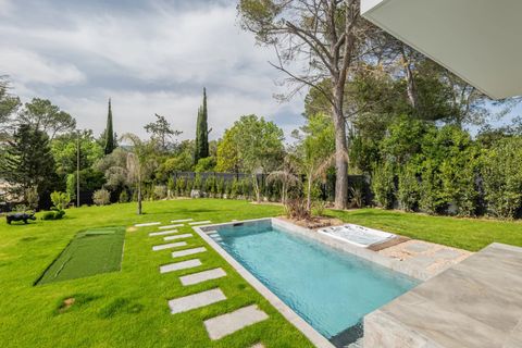 Villa i Valbonne, Alpes-Maritimes, Valbonne - € 2.100.000 | Ref: HH-15791945 - foto 8