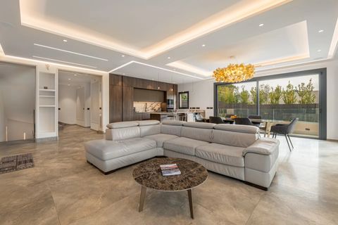 Villa i Valbonne, Alpes-Maritimes, Valbonne - € 2.100.000 | Ref: HH-15791945 - foto 15