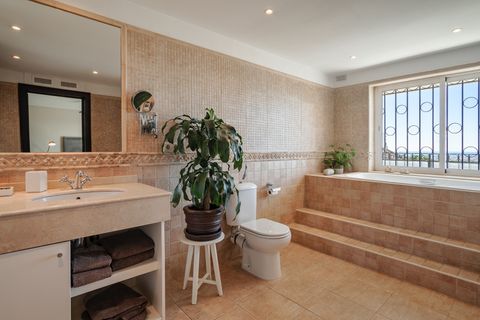 Villa a Marbella, Malaga, Marbella - € 2.195.000 | Ref: BHHS1466 - foto 10