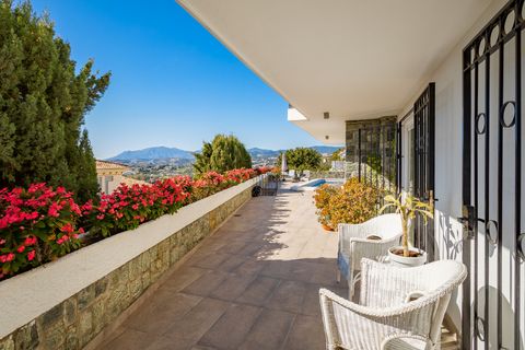 Villa a Marbella, Malaga, Marbella - € 2.195.000 | Ref: BHHS1466 - foto 25
