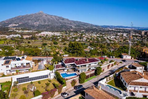 Villa a Marbella, Malaga, Marbella - € 2.195.000 | Ref: BHHS1466 - foto 35