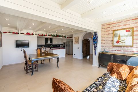 Villa a Benahavis, Malaga, Benahavis - € 1.900.000 | Ref: BHHS-MAR-0684 - foto 3