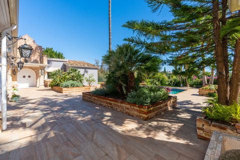 Villa a Benahavis, Malaga, Benahavis - € 1.900.000 | Ref: BHHS-MAR-0684 - foto 24