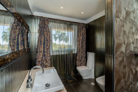 Villa a Benahavis, Malaga, Benahavis - € 1.900.000 | Ref: BHHS-MAR-0684 - foto 48