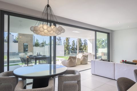 Dupleks i Marbella, Malaga, Marbella - € 1 075 000 | Ref: BHHS-05225 - foto 2