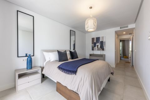 Dupleks i Marbella, Malaga, Marbella - € 1 075 000 | Ref: BHHS-05225 - foto 4