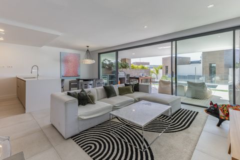 Dupleks i Marbella, Malaga, Marbella - € 1 075 000 | Ref: BHHS-05225 - foto 9