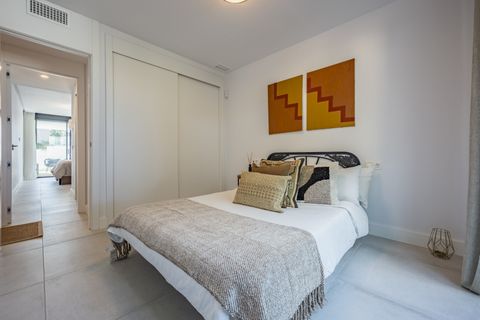 Dupleks i Marbella, Malaga, Marbella - € 1 075 000 | Ref: BHHS-05225 - foto 22