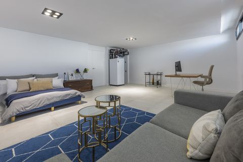 Dupleks i Marbella, Malaga, Marbella - € 1 075 000 | Ref: BHHS-05225 - foto 29