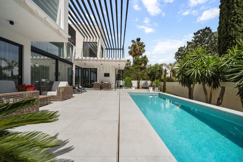 Villa a Marbella, Malaga, Marbella - € 3.890.000 | Ref: BHHS-05319 - foto 6