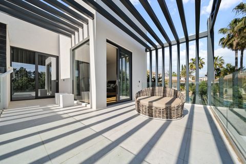 Villa a Marbella, Malaga, Marbella - € 3.890.000 | Ref: BHHS-05319 - foto 9