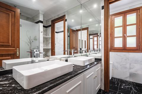 Villa a Marbella, Malaga, Marbella - € 19.995.000 | Ref: BHHSMAR-05586 - foto 13