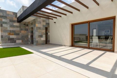 Villa a Torrevieja, Alicante, Torrevieja - € 750.000 | Ref: N3719 - foto 2