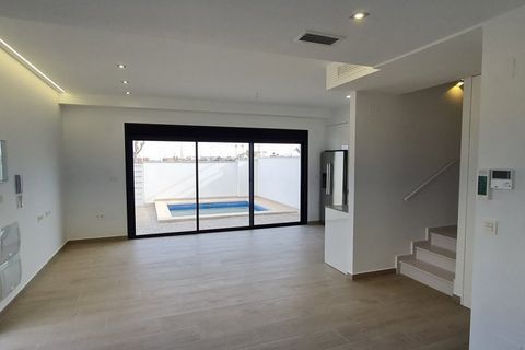 Villa i Orihuela Costa, Alicante, Orihuela Costa - € 499.900 | Ref: N6299 - foto 4