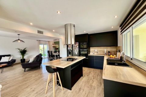 Villa i Perpignan, Pyrenees-Orientales, Perpignan - € 1 092 000 | Ref: VM16550-TEAM66 - foto 10