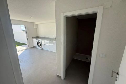 Villa i Corroios, Setubal, Corroios - € 740.000 | Ref: SF-SAFTI:007478 - foto 14