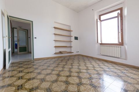 Lejlighed i Montevarchi, Arezzo, Montevarchi - € 70.000 | Ref: 3210 - foto 24