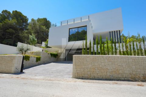 Villa in Moraira, Alicante - foto 1