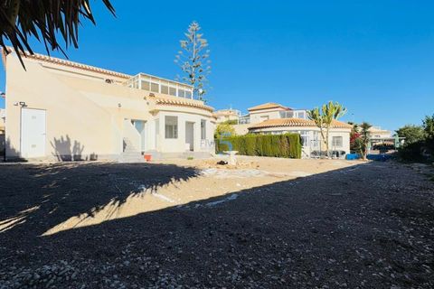 Villa i Playa Flamenca, Alicante, Playa Flamenca - € 509.000 | Ref: P8497 - foto 34