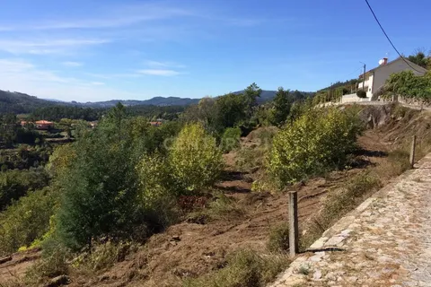 Helårsgrund i Parada do Bouro, Braga, Parada do Bouro - € 55.000 | Ref: C0256-03178 - foto 3