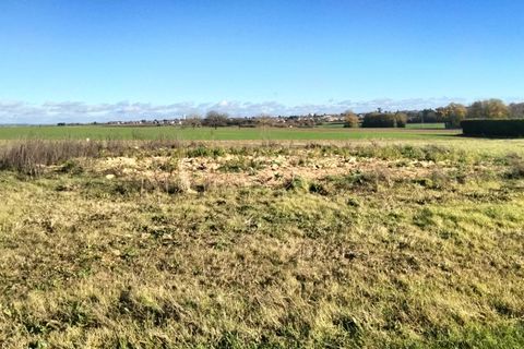 Terra a Yversay, Vienne, Yversay - € 54.500 | Ref: 9117R - foto 2