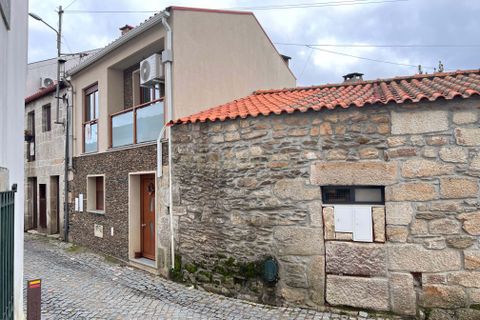 Villa i Alijo, Vila Real, Alijo - € 110.000 | Ref: C0406-02538 - foto 2