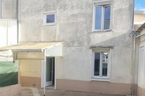 Villa i Cholet, Maine-et-Loire, Cholet - € 220.300 | Ref: DR-321 - foto 1