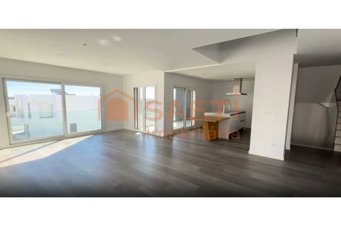 Byhus i Corroios, Setubal, Corroios - € 740.000 | Ref: SAFTI:007478 - foto 1