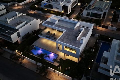 Byhus i Lagos, Faro, Lagos - € 1.725.000 | Ref: 767039 - foto 23