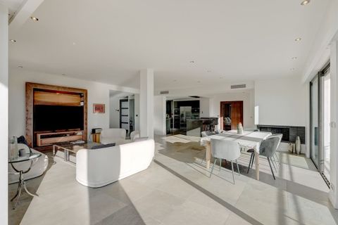 Villa i Cannes, Alpes-Maritimes, Cannes - € 3.390.000 | Ref: HH-16015353 - foto 1