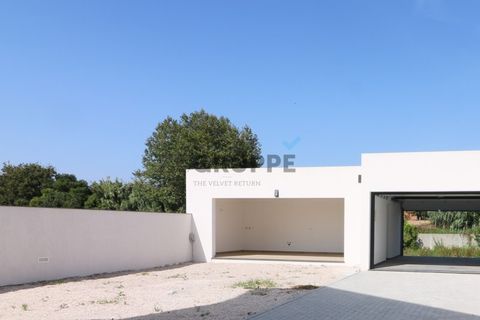 Villa i Aveiro, Aveiro, Aveiro - € 580.000 | Ref: MRAVR_ZG_121200 - foto 39