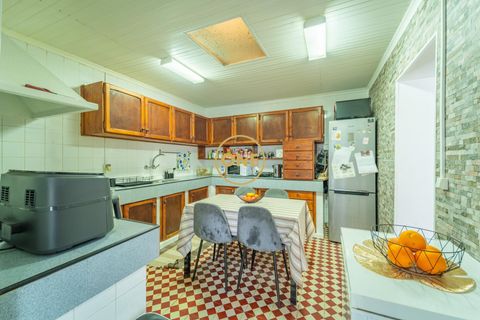 Byhus i Ponta Delgada, Sao Miguel, Ponta Delgada - € 290.000 | Ref: ONE401925-1 - foto 10