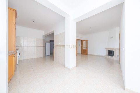 Lejlighed i Setubal, Setubal, Setubal - € 315.000 | Ref: C0237-03693 - foto 3