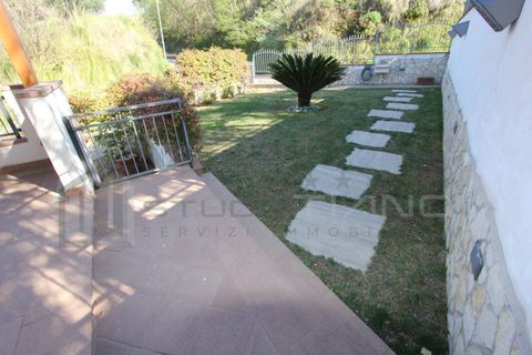 Villa a Cosenza, Cosenza, Cosenza - € 198.000 | Ref: 585 - foto 9