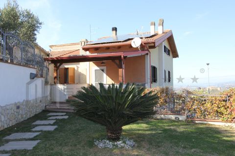 Villa a Cosenza, Cosenza, Cosenza - € 198.000 | Ref: 585 - foto 11