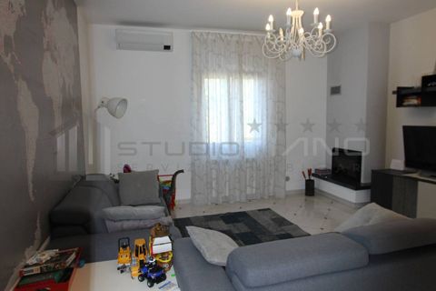 Villa a Cosenza, Cosenza, Cosenza - € 198.000 | Ref: 585 - foto 21