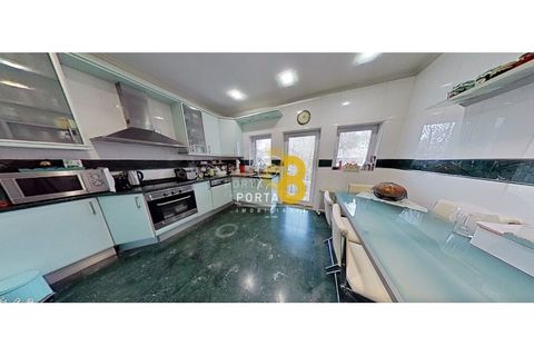 Villa i Matosinhos, Porto, Matosinhos - € 630.000 | Ref: 01027 - foto 14