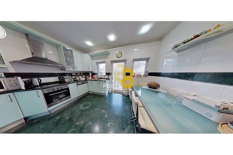 Villa i Matosinhos, Porto, Matosinhos - € 630.000 | Ref: 01027 - foto 15
